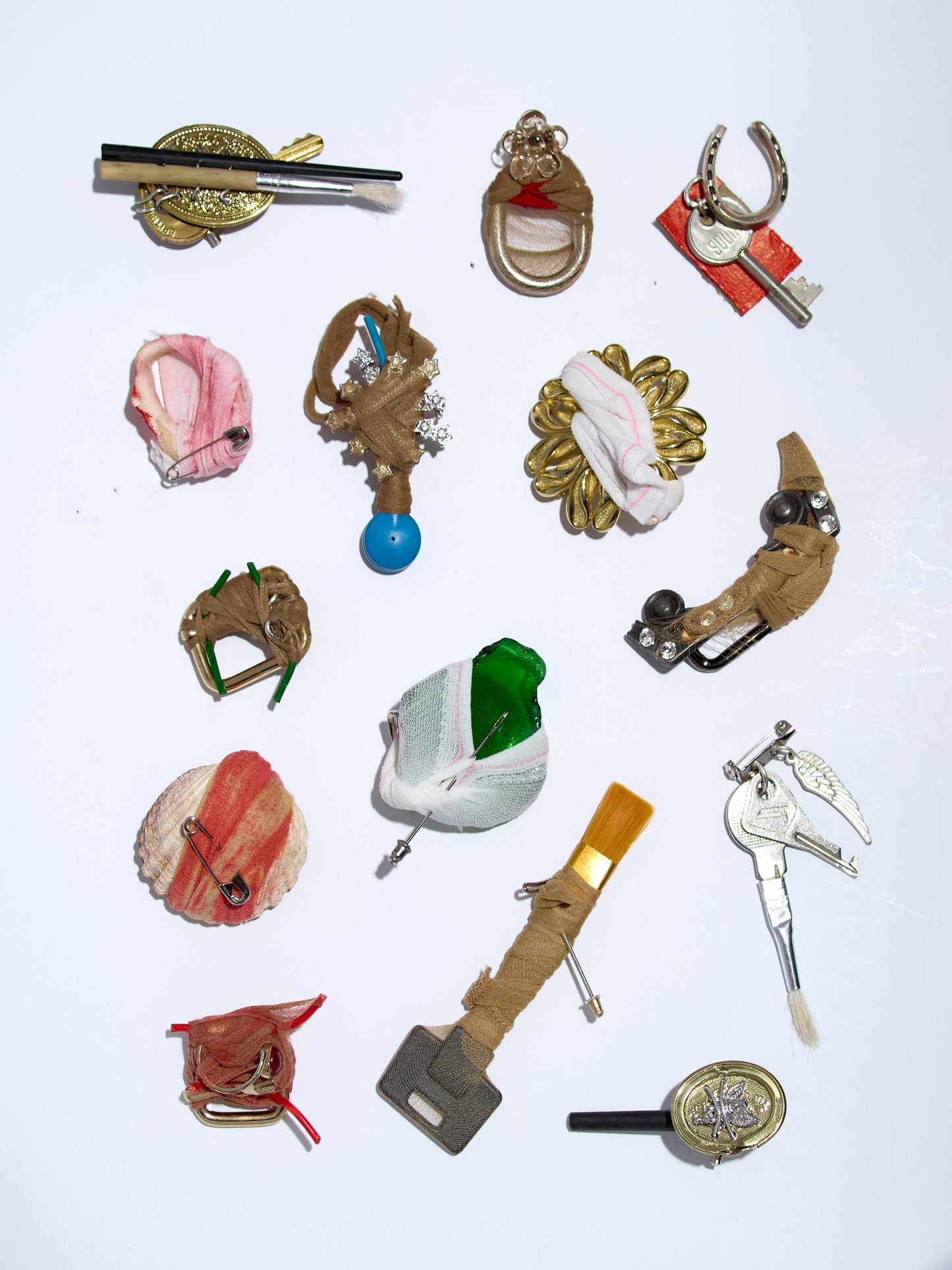 Car Clean Brooch